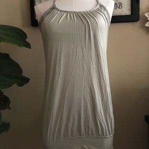 Lululemon grey tank w/built in bra, size 4 NWOT